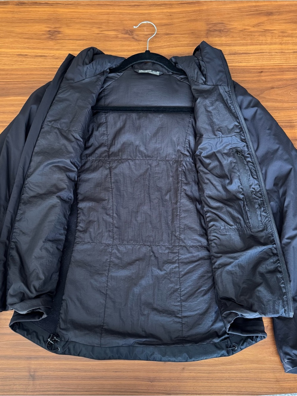 Women’s Arc'teryx Black Atom Hooded Softshell Shell Jacket - Picture 3 of 4